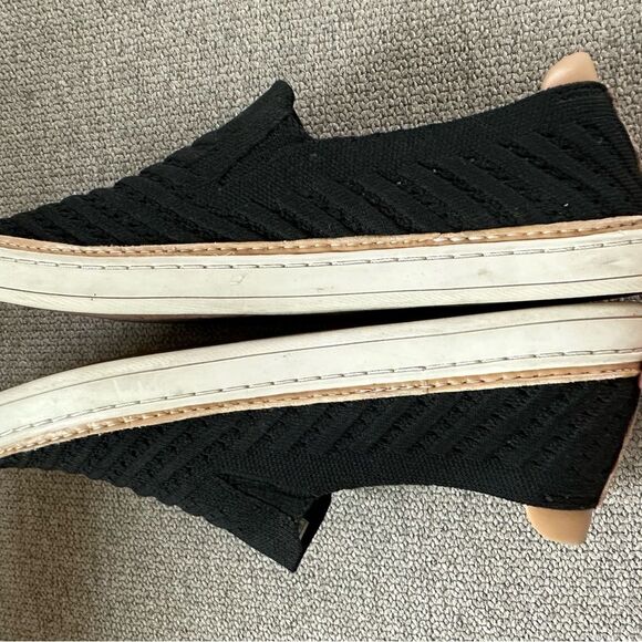 UGG Sammy Chevron Slip On Sneakers Knit Black Women’s 6 - Picture 6 of 7
